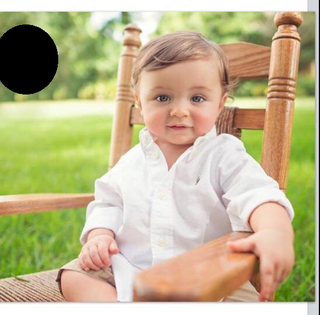 Illustration for article titled A good friend sent a picture of her baby to Ralph Lauren
